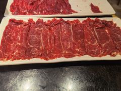 -潮汕三宝鲜牛肉火锅