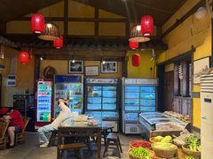 -富正毅三下锅·湘西韵味(天门山索道店)