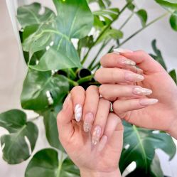 手部美甲-1R日式轻奢美睫美甲翘睫