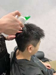 -Kraemer Paris  苏豪路易士·嘉玛发廊