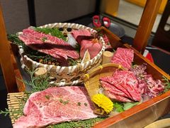 -山川小町·极番烧肉(新地假日广场店)