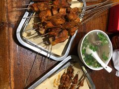 -大漠烤肉(盘旋路店)