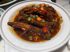 胡同吮指鸡爪-小吊梨汤·北京菜·烤鸭(鸟巢店)