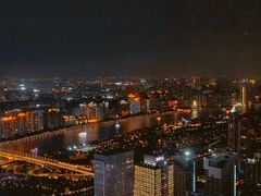 -广州柏悦酒店·悦吧·顶楼露天酒吧
