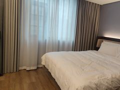 -汉庭(长沙窑岭湘雅二医院地铁站店)