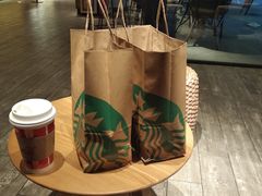 -星巴克(广州动漫星城东区店)