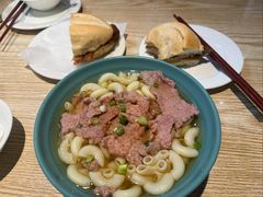 -滋味满屋美食坊(上海街店)