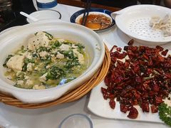 -百味饺子城•海鲜家常菜(秦皇岛店)