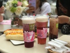 霸气牛奶车厘子-奈雪的茶(东莞汇一城店)