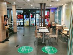 用餐区-麦当劳(欧亚卖场店)