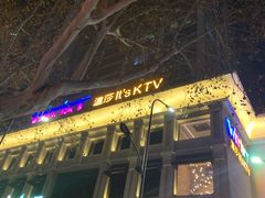 -温莎KTV(珠江路店)