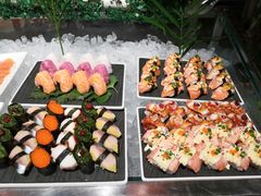 -昆明华邑酒店-鲜艳全日餐厅