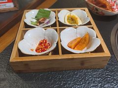 -菌自由丨野生菌火锅特色庭院餐厅(丽江古城店)