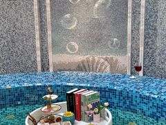 -大连金石滩绿发温泉假日酒店