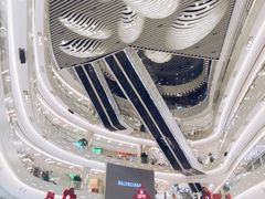 -Laderach 莱德拉(上海环贸iapm店)