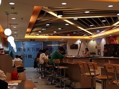 -呷哺呷哺(世贸.工三店)