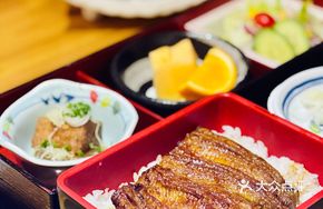 Best-Selling Eel Rice