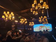 -爱啤精酿·民谣酒馆(滨江店)