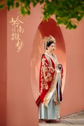 -蒙太奇婚纱摄影(万达店)
