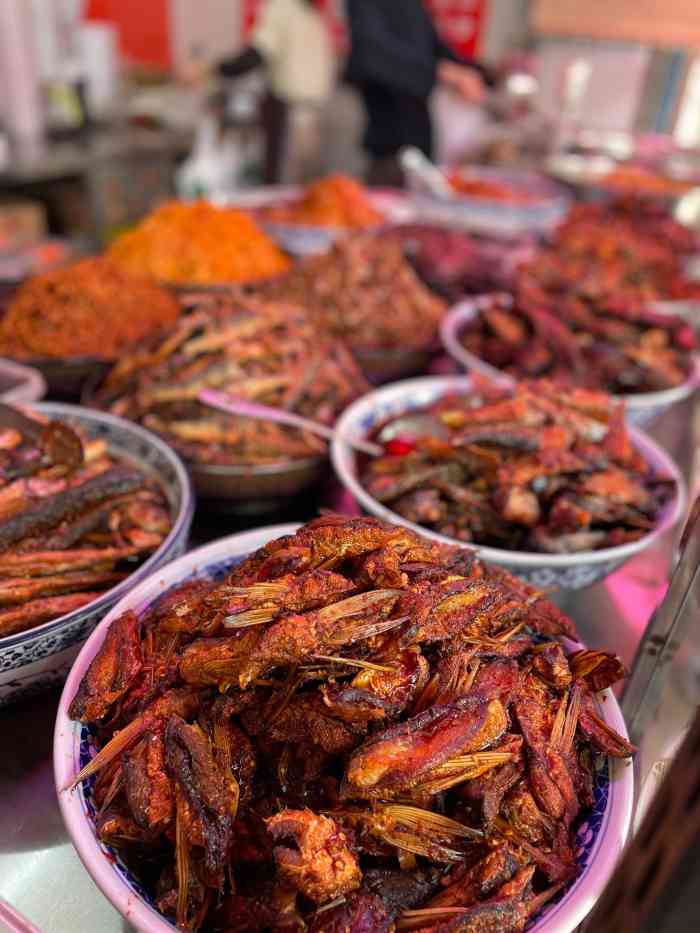 陈记捆鸡-"一家在蔡锷北路上不怎么不起眼的一家小店,.