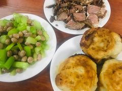 门钉肉饼-宝瑞门钉肉饼店