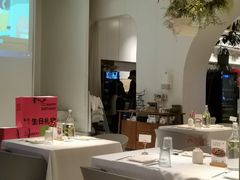 -春树下·树屋花房西餐厅(罍街AS1980店)