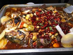 -里岛烤鱼(东港凯虹广场店)