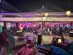 -FINNS Beach Club