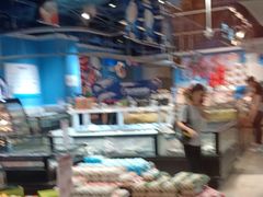-盒马鲜生(丁香国际店)