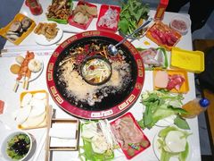 -大师兄酱骨火锅