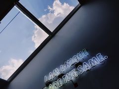 -UNI UNI(环亚凯瑟琳店)