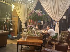 -樾餐厅泰式海鲜火锅(民歌湖店)