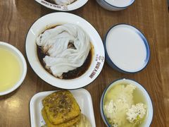 -周家大辣椒面皮(中山街店)