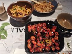 -巴厘龙虾·榜首油焖大虾(音乐学院·沿江酒馆店)