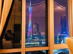 -广州富力丽思卡尔顿酒店