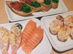 -万岁料理回转寿司(华贸店)
