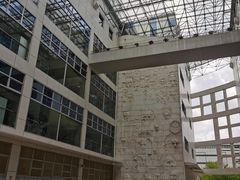 -南山图书馆(常兴路店)