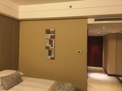 -杭州海外海皇冠大酒店