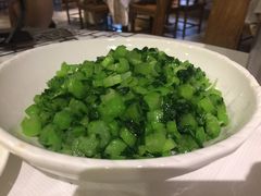 -丹江口渔村·湘味厨房(桃园店)