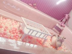 -范特西FANTASY量贩式KTV(民主广场店)