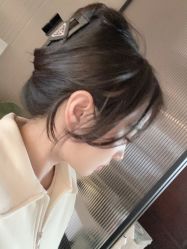 -PE SALON