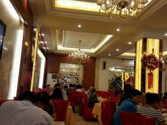 大堂-百姓食府(秦虹路店)