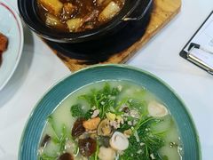 -明本湛江鸡•海鲜小厨(陈家祠店)