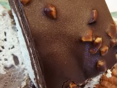 -Dough&Joe团憩(瑞虹天地月亮湾店)