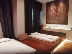 -曼谷铂尔曼皇权酒店