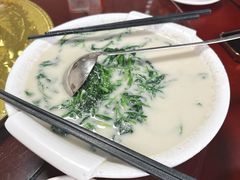 瓜尖花生汤-嘉里饭庄
