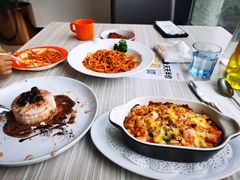 -必胜客餐厅(昆百大泰业城店)