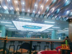 -Swim斯卫姆国际儿童游泳中心(红博中央公园店)