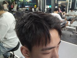 -厘里·salon