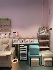 -花系美·美甲美睫精品店